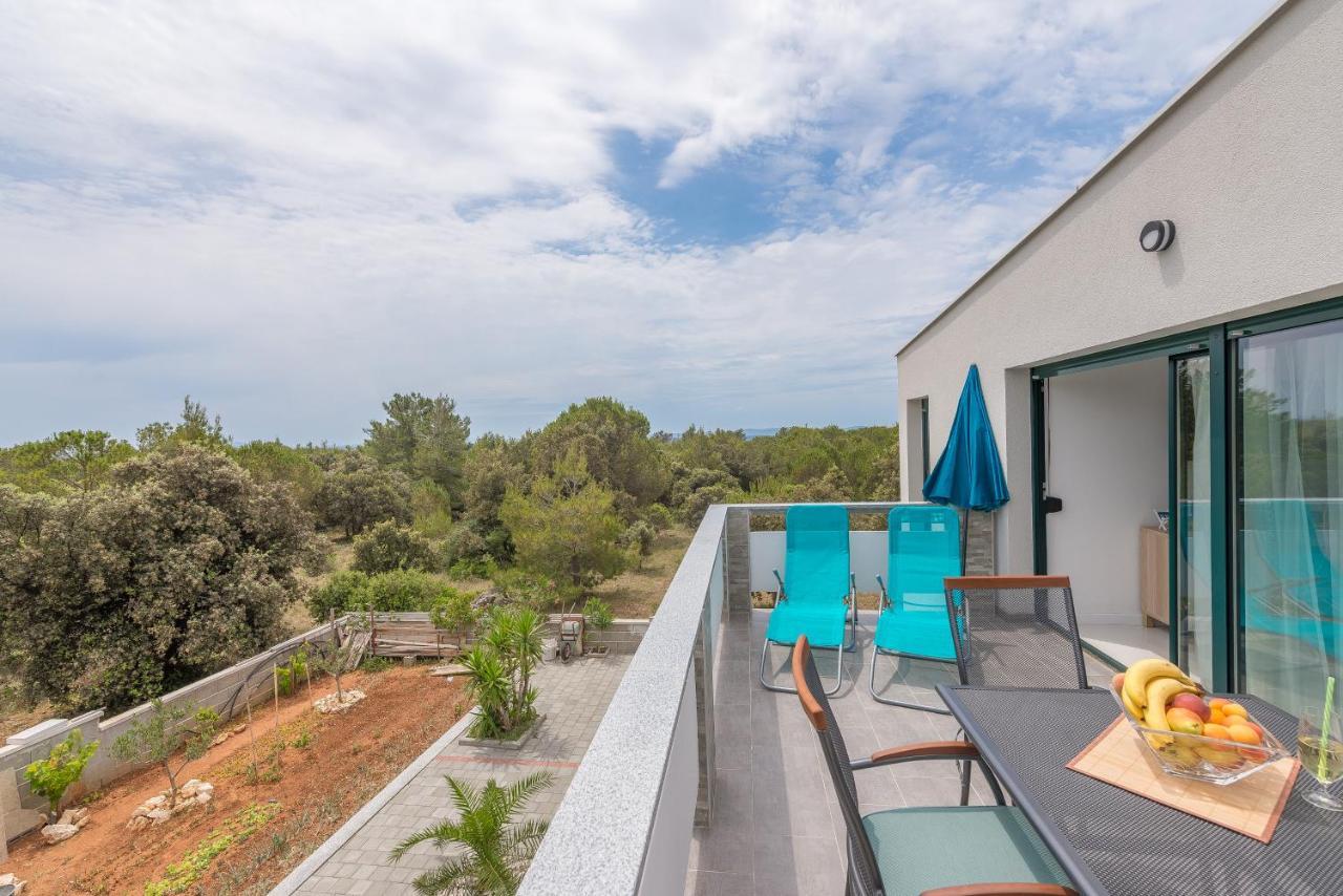 Windrose Apartments Vir Exterior foto